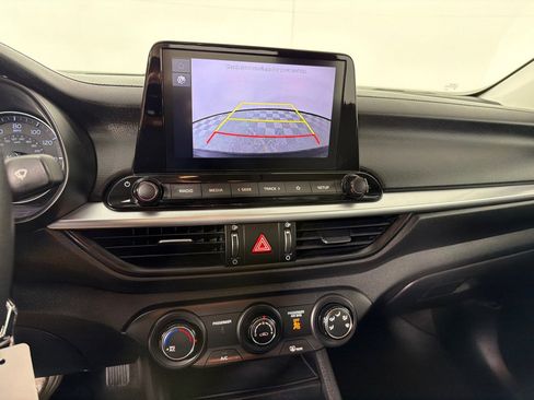 Used 2023 Kia Forte LXS image 18