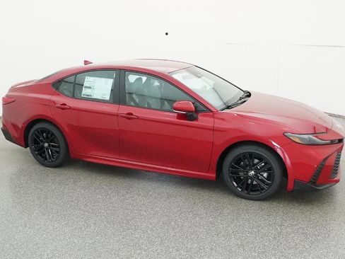 New 2026 Toyota Camry SE image 34