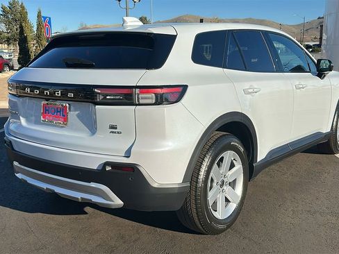 New 2026 Honda Prologue EX image 3