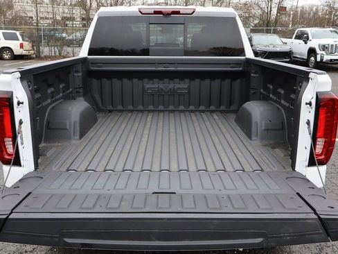 New 2026 GMC Sierra 1500 AT4 w/ AT4 Premium Package AWD/4WD image 8