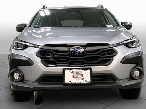 Used 2025 Subaru Crosstrek 2.5i Limited AWD/4WD image 3
