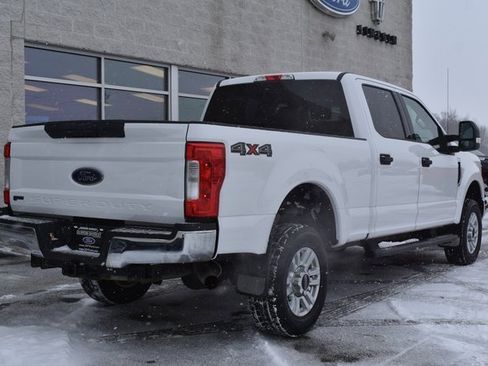 Used 2019 Ford F250 XLT w/ XLT Value Package image 11