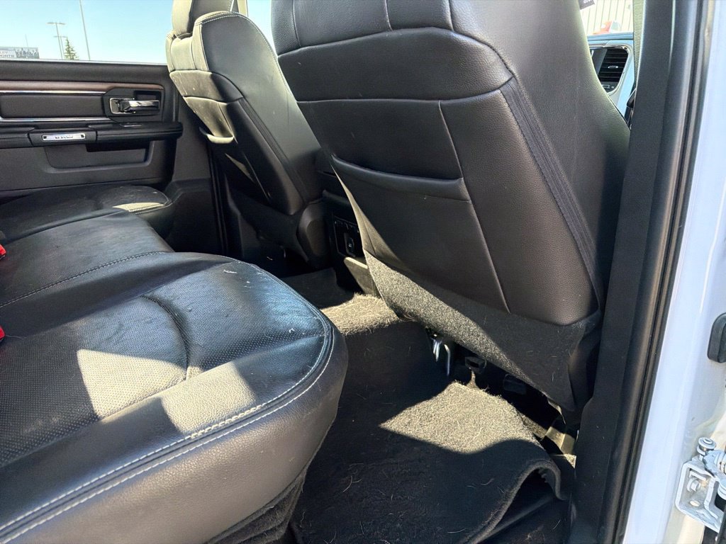 Used 2015 RAM 1500 Laramie w/ Convenience Group AWD/4WD image 33