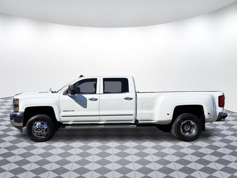 Used 2019 Chevrolet Silverado 3500 LTZ w/ Duramax Plus Package AWD/4WD image 4