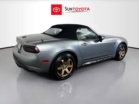 Used 2017 FIAT 124 Spider Lusso image 4