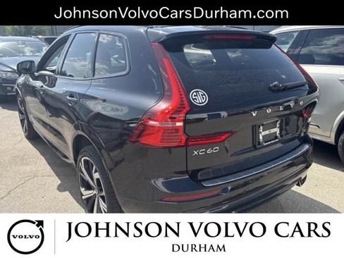 Used 2024 Volvo XC60 T8 Ultimate w/ Protection Package Premier AWD/4WD image 4