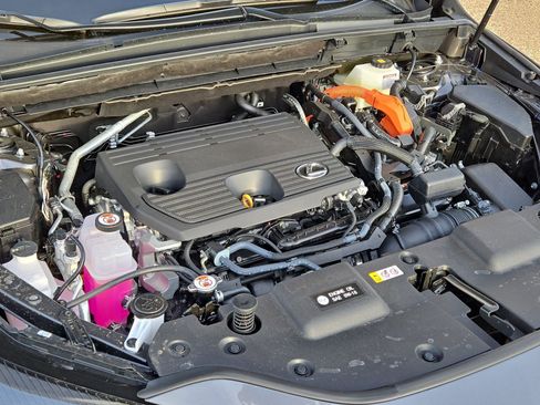 New 2026 Lexus NX 350h 350h Premium image 10