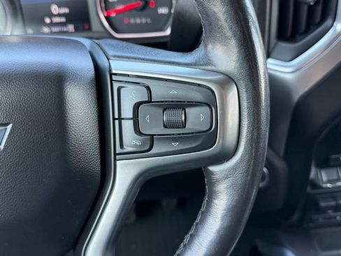 Used 2020 Chevrolet Silverado 1500 LT Trail Boss w/ Midnight Edition image 37