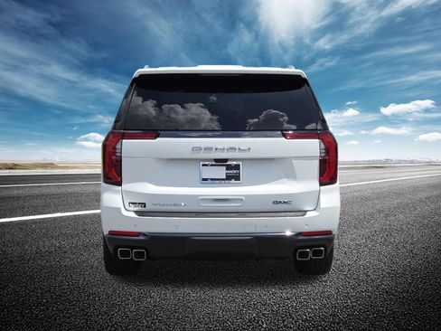 New 2026 GMC Yukon Denali Ultimate AWD/4WD image 23