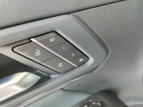Used 2026 GMC Terrain AT4 w/ Convenience Package III AWD/4WD image 29