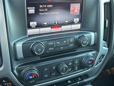 Used 2014 GMC Sierra 1500 SLT w/ Suspension Package, Off-Road image 17