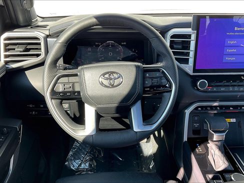 Used 2024 Toyota Tundra Platinum AWD/4WD image 6