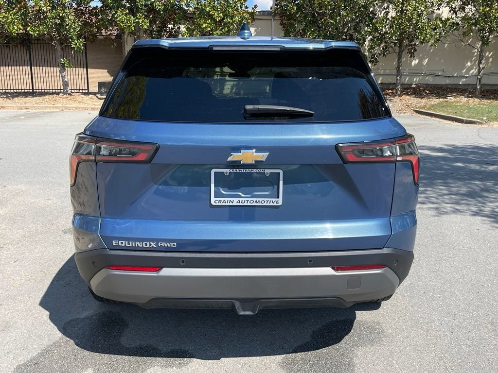 Used 2025 Chevrolet Equinox LT AWD/4WD image 6