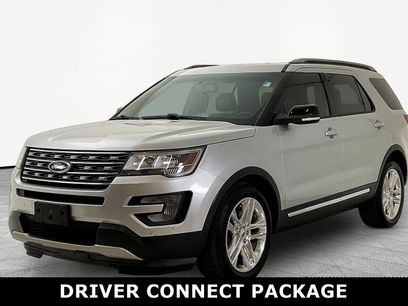 Used 2017 Ford Explorer XLT w/ Equipment Group 202A