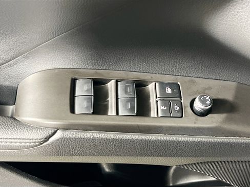 Used 2024 Toyota Camry XLE FWD image 16