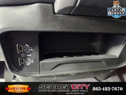 Used 2024 RAM 2500 Big Horn AWD/4WD image 25