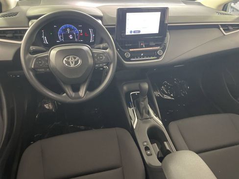 Used 2026 Toyota Corolla LE w/ Carpet Mat Package (TMS) FWD image 21