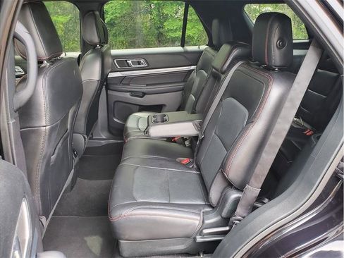 Used 2019 Ford Explorer Sport w/ Equipment Group 401A AWD/4WD image 43
