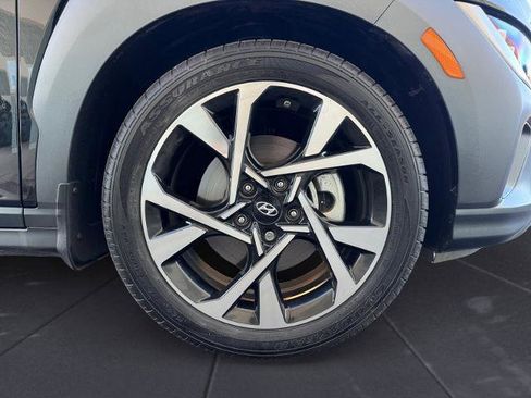 Used 2022 Hyundai Kona Limited image 14