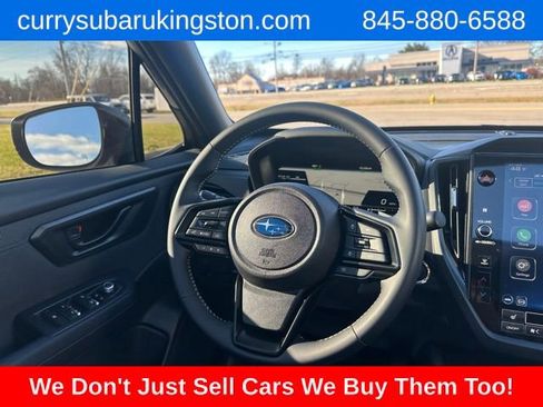 Used 2025 Subaru Forester Premium image 32