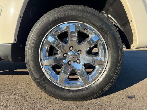 Used 2010 Jeep Liberty Limited image 13