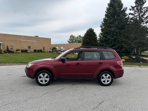 Used 2010 Subaru Forester 2.5X AWD/4WD image 2