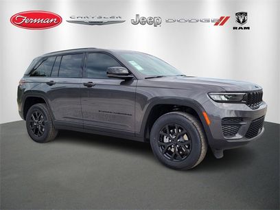New 2025 Jeep Grand Cherokee Laredo