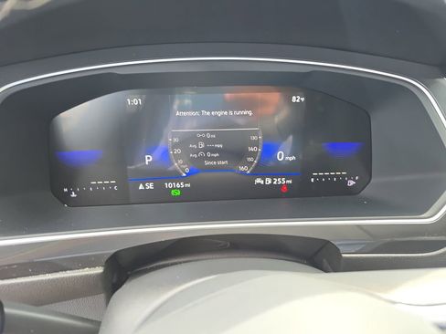 Used 2023 Volkswagen Tiguan SE image 21