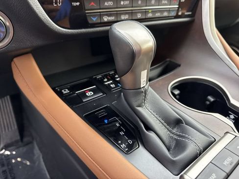 Certified 2022 Lexus RX 350 FWD w/ Premium Package image 20
