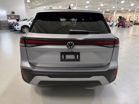 New 2026 Volkswagen Tiguan S FWD image 7
