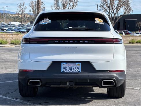 Used 2024 Porsche Cayenne image 5