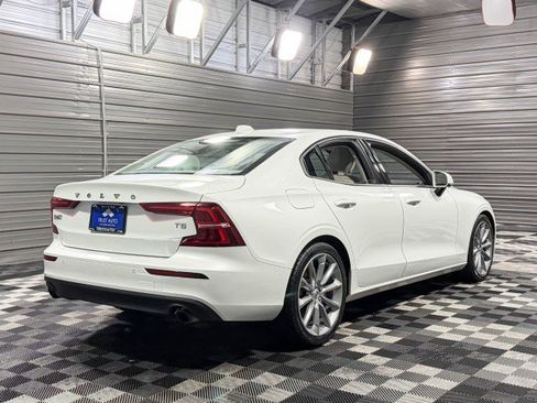 Used 2019 Volvo S60 T5 Momentum w/ Multimedia Package image 5