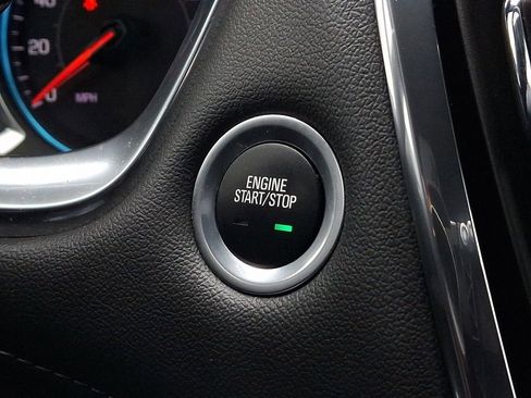 Certified 2023 Chevrolet Traverse LT FWD image 24