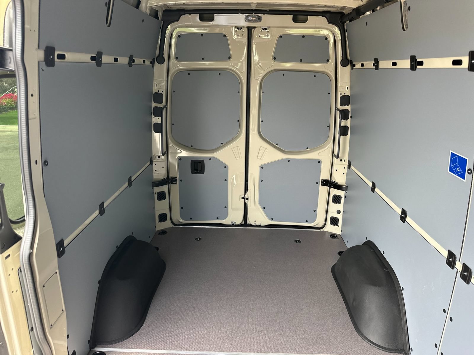 New 2026 Mercedes-Benz Sprinter 2500 image 15
