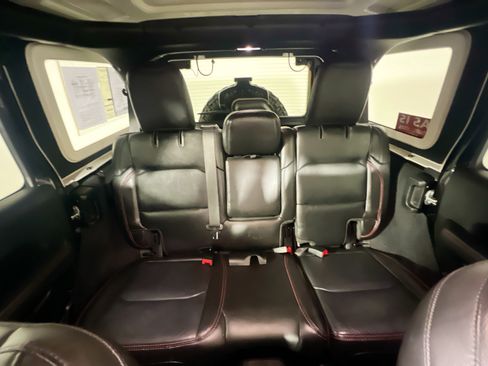 Used 2019 Jeep Wrangler Unlimited Rubicon image 31