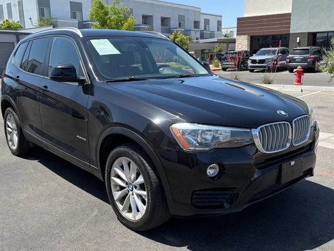 Used 2017 BMW X3 sDrive28i w/ Premium Package RWD image 7