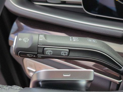 Certified 2025 Mercedes-Benz GLE 350 4MATIC image 27
