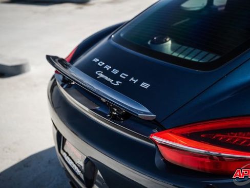 Used 2015 Porsche Cayman S image 45