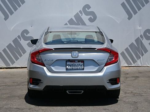 Used 2019 Honda Civic Sport image 6