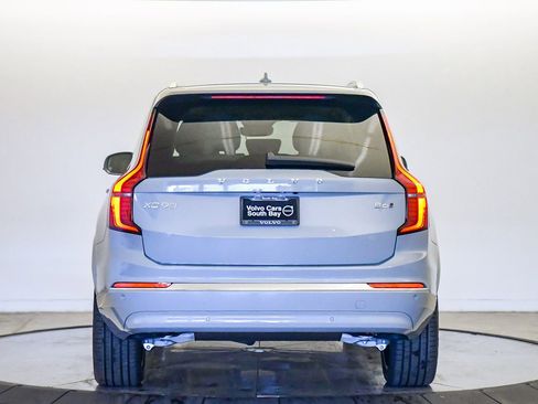 New 2026 Volvo XC90 B6 Ultra w/ Protection Package AWD/4WD image 3
