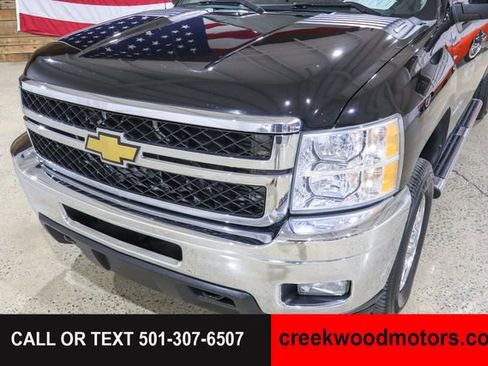 Used 2014 Chevrolet Silverado 2500 LTZ w/ LTZ Plus Package AWD/4WD image 3