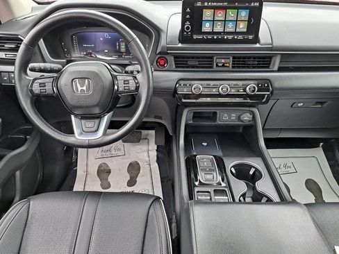 Used 2024 Honda Pilot Elite image 26