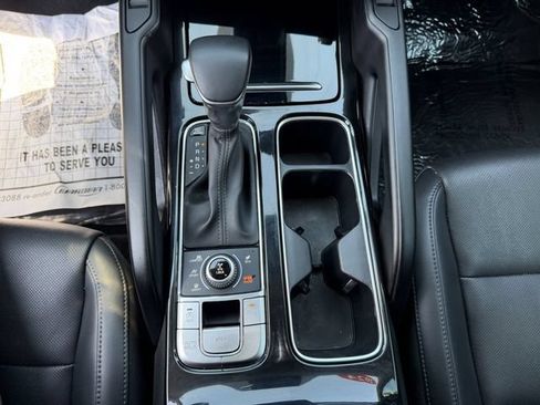 Certified 2024 Kia Telluride S w/ S Sunroof Package AWD/4WD image 21