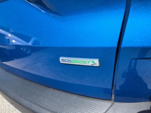 Used 2020 Ford Escape SEL FWD image 12