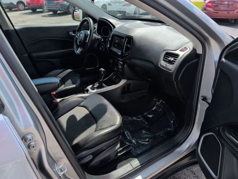Used 2021 Jeep Compass Latitude FWD image 24