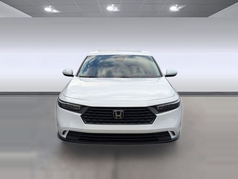 Used 2023 Honda Accord EX image 6