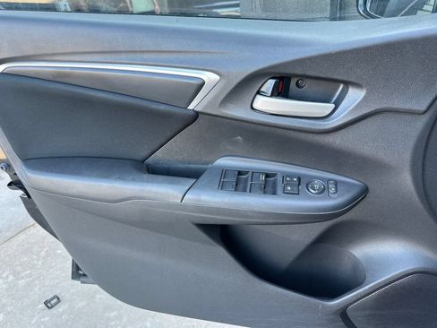 Used 2016 Honda Fit LX image 33