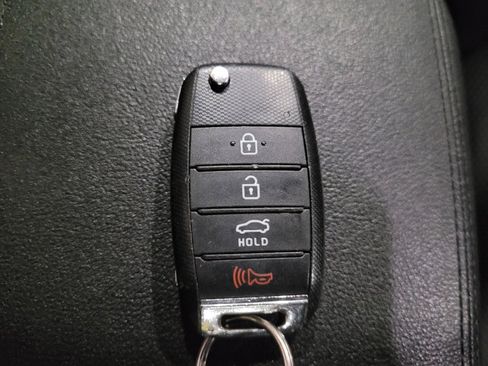Used 2019 Kia Optima LX FWD image 32