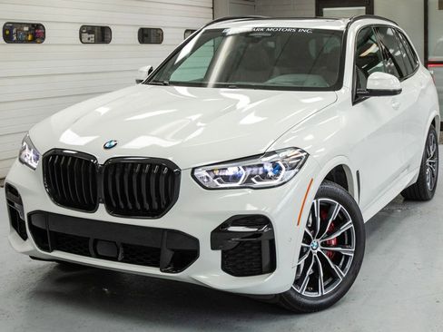 Used 2023 BMW X5 xDrive40i w/ Executive Package image 11
