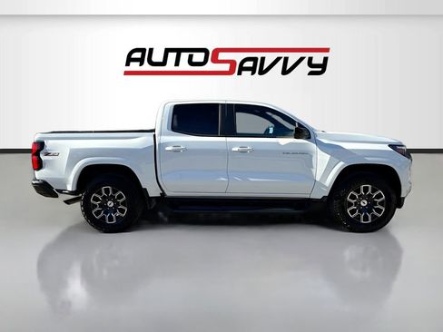 Used 2024 Chevrolet Colorado Z71 w/ Advanced Trailering Package AWD/4WD image 8